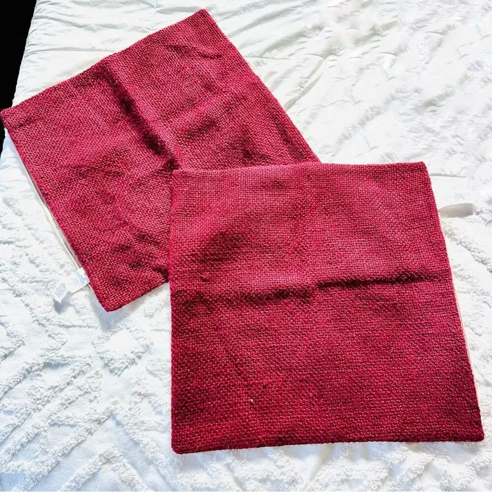 POTTERY BARN Burgundy Red Knit Textured Linen Pillow Case Sham 20